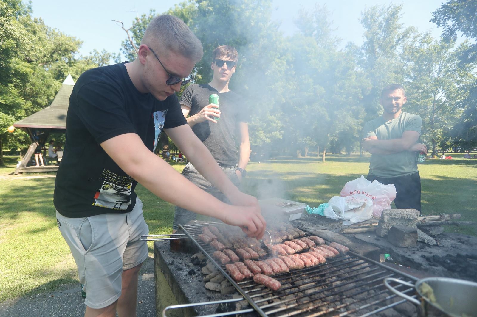 Peović Ako blagdan pada za vikend ne radi se idući radni dan